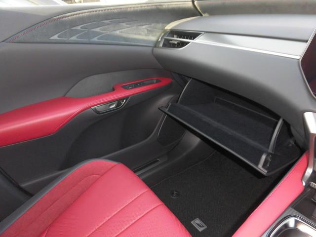 ＲＸ ＲＸ５００ｈ　Ｆスポーツパフォーマンス　衝突軽減装置　全方囲カメラ　４ＷＤ　ドライブレコーダー　ＥＴＣ　デジタルインナーミラー　インテリキー　オートハイビーム　レーンキープアシスト　Ｂｌｕｅｔｏｏｔｈ　クリソナ　オートクルーズ　ＰＫＳＢ（24枚目）