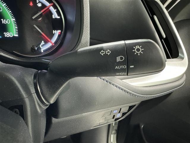 ヴォクシー Ｓ－Ｚ　フルセグ　ＤＶＤ再生　ミュージックプレイヤー接続可　バックカメラ　衝突被害軽減システム　ＥＴＣ　ドラレコ　両側電動スライド　ＬＥＤヘッドランプ　乗車定員７人　３列シート（27枚目）