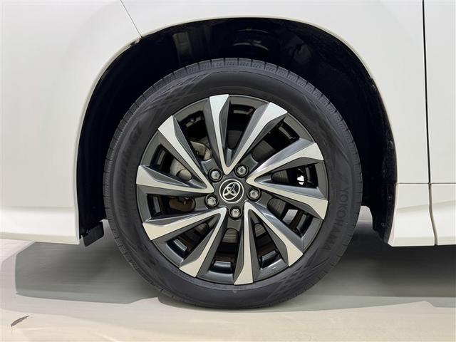 ヴォクシー Ｓ－Ｚ　フルセグ　ＤＶＤ再生　ミュージックプレイヤー接続可　バックカメラ　衝突被害軽減システム　ＥＴＣ　ドラレコ　両側電動スライド　ＬＥＤヘッドランプ　乗車定員７人　３列シート（37枚目）