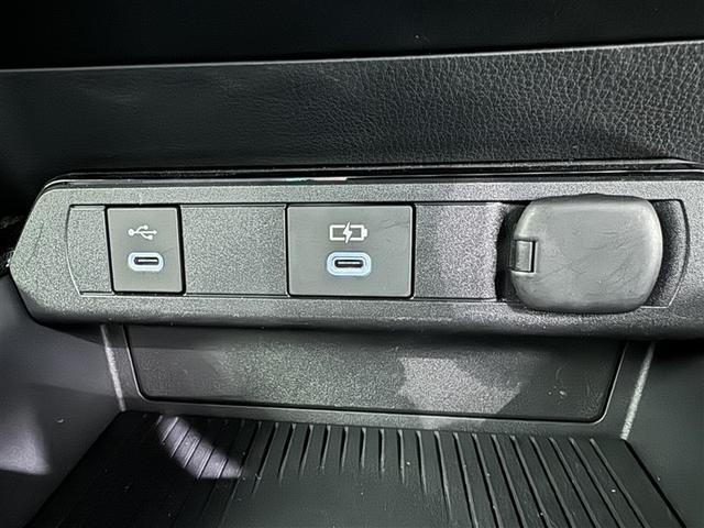 プリウス X フルセグ メモリーナビ ミュージックプレイヤー接続可 バックカメラ 衝突被害軽減システム ETC ドラレコ LEDヘッドランプ(15枚目)