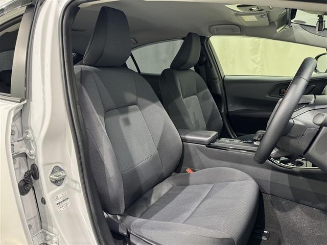 プリウス X フルセグ メモリーナビ ミュージックプレイヤー接続可 バックカメラ 衝突被害軽減システム ETC ドラレコ LEDヘッドランプ(26枚目)