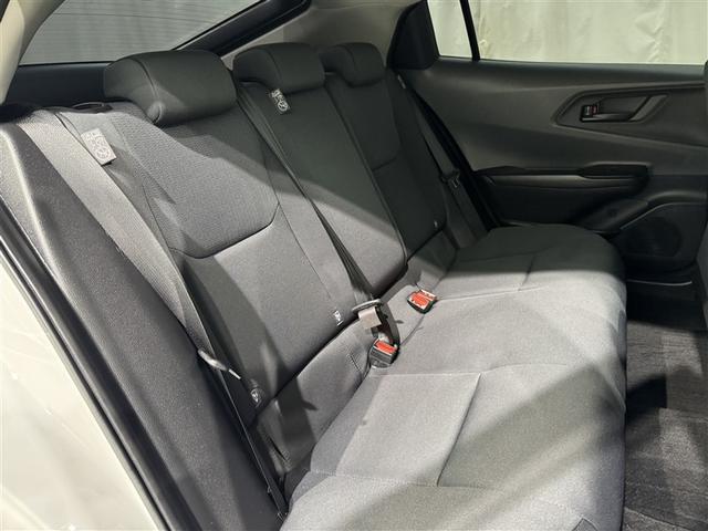 プリウス X フルセグ メモリーナビ ミュージックプレイヤー接続可 バックカメラ 衝突被害軽減システム ETC ドラレコ LEDヘッドランプ(27枚目)