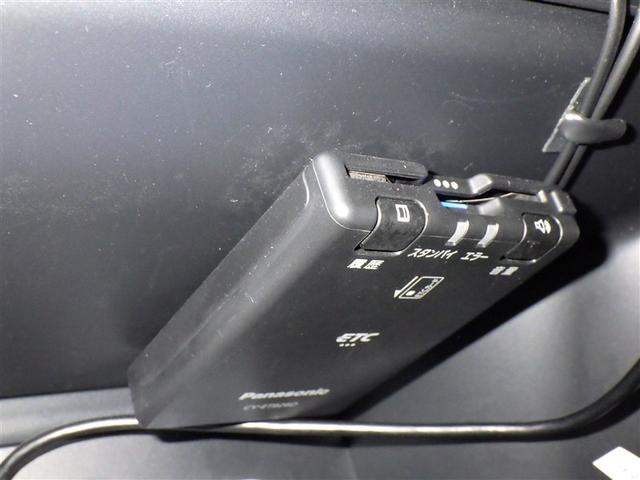 ＥＴＣ車載器付きです。高速道路の料金所もスムーズに通過できます。