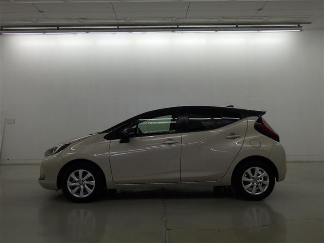 アクア Ｚ　フルセグ　メモリーナビ　ミュージックプレイヤー接続可　バックカメラ　衝突被害軽減システム　ＥＴＣ　ドラレコ　ＬＥＤヘッドランプ（3枚目）