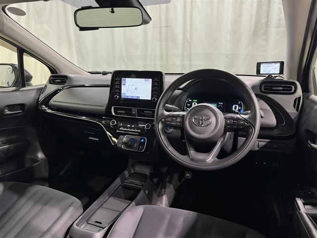 アクア Ｘ　メモリーナビ　ミュージックプレイヤー接続可　バックカメラ　衝突被害軽減システム　ＥＴＣ　ドラレコ　ＬＥＤヘッドランプ　ワンオーナー（8枚目）