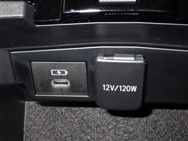 カローラツーリング ハイブリッド　ダブルバイビー　フルセグ　メモリーナビ　ミュージックプレイヤー接続可　バックカメラ　衝突被害軽減システム　ＥＴＣ　ドラレコ　ＬＥＤヘッドランプ（15枚目）