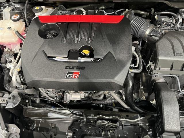 �p���[���j�b�g�́u�P�D�U�k�@�R�C���^�[�{�_�C�i�~�b�N�t�H�[�X�G���W���v�B������V�[���ł̃��X�|���X�����߁A���[�X�ŏ������邽�߂̏o�́E�g���N�����コ�����G���W���ł��B