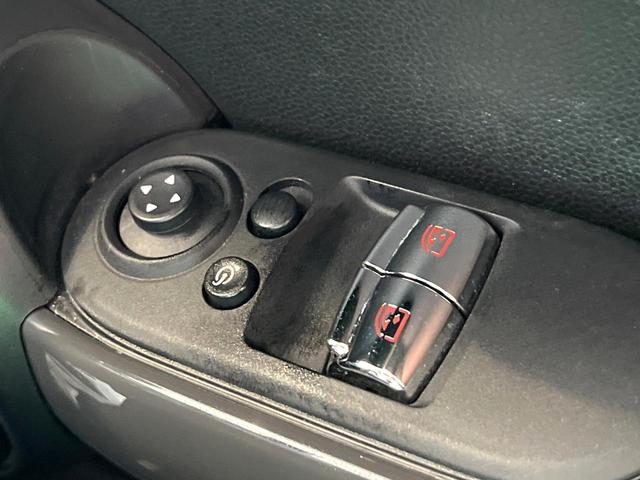 MINI クーパーD パーキングアシストパッケージ ナビゲーションパッケージ ペッパーパッケージ LEDヘッドライト/LEDフォグライト ユニオンジャックデザインテールライト Bluetooth接続(37枚目)