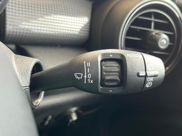 MINI クーパーD パーキングアシストパッケージ ナビゲーションパッケージ ペッパーパッケージ LEDヘッドライト/LEDフォグライト ユニオンジャックデザインテールライト Bluetooth接続(40枚目)