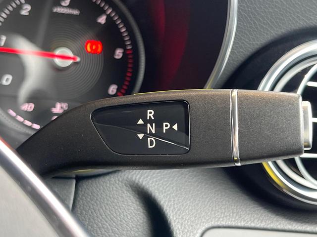 ＧＬＣ ＧＬＣ２２０ｄ　４マチックスポーツ　レーダーセーフティ　純正ナビ　フルセグ　Ｂｌｕｅｔｏｏｔｈ　全周囲カメラ　ヘッドアップディスプレイ　全席シートヒーター　パワーバックドア　ブラインドスポットアシスト　アダプティブクルコン（11枚目）