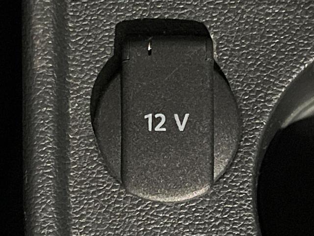 ザ・ビートル ベース　バイキセノンヘッドライトパッケージ　クラリオン製ナビ　バックカメラ　フルセグ　Ｂｌｕｅｔｏｏｔｈ接続　スマートエントリー／スタートシステム　ＥＴＣ　レインセンサー　禁煙（28枚目）