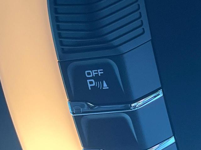 マカン マカンＧＴＳ　スポーツクロノパッケージ　スポーツエグゾースト　黒革シート　シートヒーター　ＰＤＬＳ　ＰＡＳＭ　２０インチＲＳスパイダーデザインホイール　純正ナビ　全周囲カメラ　エアサス　パワーバックドア　禁煙（50枚目）