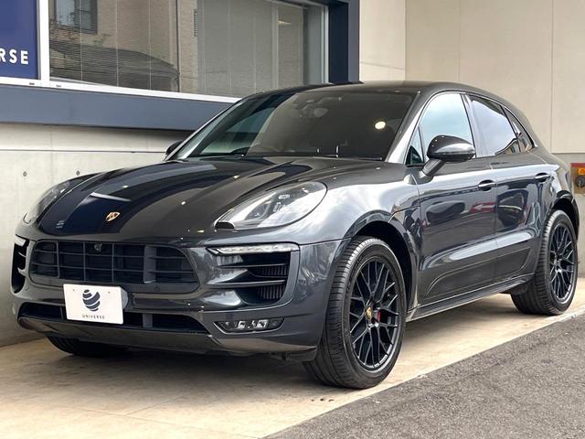 マカン マカンＧＴＳ　スポーツクロノパッケージ　スポーツエグゾースト　黒革シート　シートヒーター　ＰＤＬＳ　ＰＡＳＭ　２０インチＲＳスパイダーデザインホイール　純正ナビ　全周囲カメラ　エアサス　パワーバックドア　禁煙（66枚目）