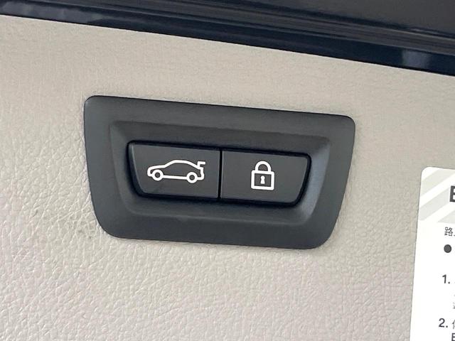 ３シリーズ ３２０ｉツーリング　スポーツ　純正ナビ　禁煙車　１オーナー　リアビューカメラ　ＥＴＣ　Ｂｌｕｅｔｏｏｔｈ　インテリジェントセーフティー　パワーバックドア　クルーズコントロール　デュアルオートエアコン　スマートキー（7枚目）