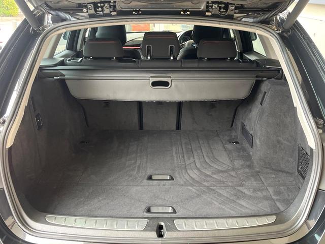 ３シリーズ ３２０ｉツーリング　スポーツ　純正ナビ　禁煙車　１オーナー　リアビューカメラ　ＥＴＣ　Ｂｌｕｅｔｏｏｔｈ　インテリジェントセーフティー　パワーバックドア　クルーズコントロール　デュアルオートエアコン　スマートキー（13枚目）