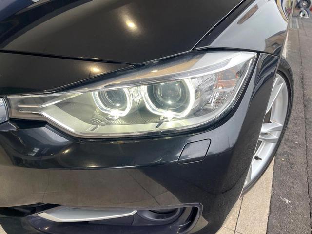 ３シリーズ ３２０ｉツーリング　スポーツ　純正ナビ　禁煙車　１オーナー　リアビューカメラ　ＥＴＣ　Ｂｌｕｅｔｏｏｔｈ　インテリジェントセーフティー　パワーバックドア　クルーズコントロール　デュアルオートエアコン　スマートキー（14枚目）