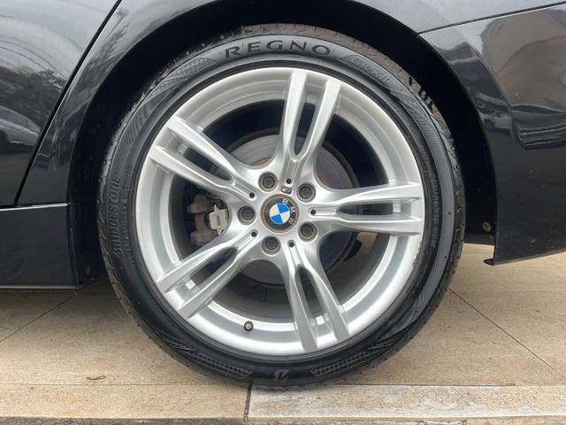 ３シリーズ ３２０ｉツーリング　スポーツ　純正ナビ　禁煙車　１オーナー　リアビューカメラ　ＥＴＣ　Ｂｌｕｅｔｏｏｔｈ　インテリジェントセーフティー　パワーバックドア　クルーズコントロール　デュアルオートエアコン　スマートキー（27枚目）