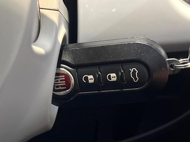 500 1.2 ポップ 禁煙車 ディスプレイオーディオ アップルカープレイ Bluetooth ハーフレザーシート アイドリングストップ キーレスキー 横滑り防止 盗難防止装置 パワーウィンドウ(7枚目)