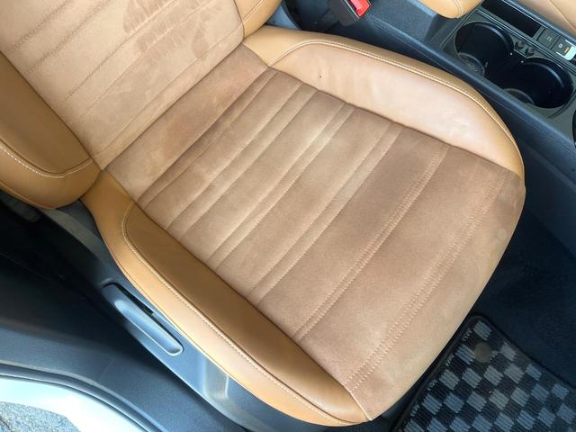 ゴルフトゥーラン TSI ハイライン DiscoverPro カープレイ ブラインドスポットアシスト アダプティブクルコン シートヒーター パワーバックドア バックカメラ Bluetooth スマートキー OP17インチAW フルセグ(48枚目)