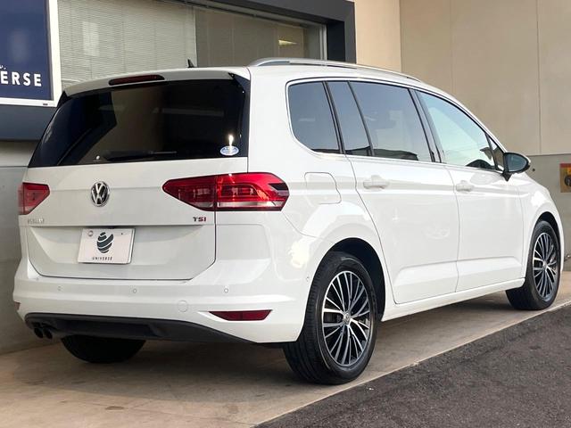 ゴルフトゥーラン TSI ハイライン DiscoverPro カープレイ ブラインドスポットアシスト アダプティブクルコン シートヒーター パワーバックドア バックカメラ Bluetooth スマートキー OP17インチAW フルセグ(64枚目)