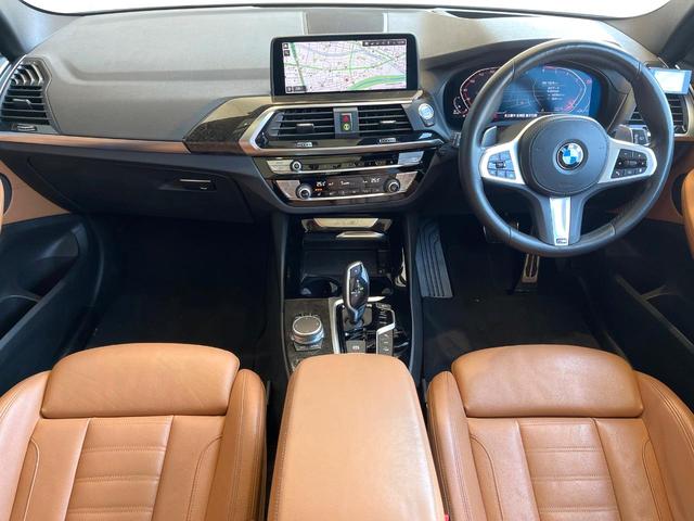 Ｘ３ ｘＤｒｉｖｅ　２０ｄ　Ｍスポーツハイラインパッケージ　１オーナー　パノラマサンルーフ　茶革シート　アダプティブクルコン　ブラインドスポットアシスト　純正ＯＰ２０インチＡＷ　パワーバックドア　全席シートヒーター　純正ナビ　カープレイ　全周囲カメラ　禁煙車（2枚目）