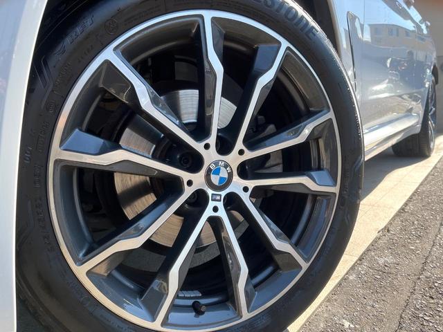 Ｘ３ ｘＤｒｉｖｅ　２０ｄ　Ｍスポーツハイラインパッケージ　１オーナー　パノラマサンルーフ　茶革シート　アダプティブクルコン　ブラインドスポットアシスト　純正ＯＰ２０インチＡＷ　パワーバックドア　全席シートヒーター　純正ナビ　カープレイ　全周囲カメラ　禁煙車（14枚目）