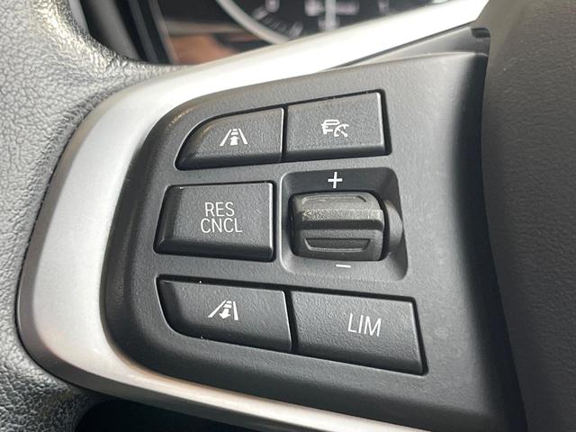 X1 xDrive 18d xライン アドバンスドアクティブセーフティパッケージ コンフォートパッケージ OP19インチAW アダプティブクルコン ヘッドアップディスプレイ シートヒーター パワーバックドア 純正ナビ バックカメラ 禁煙車(4枚目)