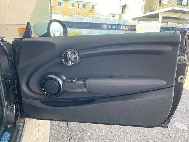 ＭＩＮＩ クーパーＤ　カメラ／パーキングアシストＰＫＧ　ペッパーＰＫＧ　ＬＥＤヘッドライト　１オーナー　禁煙車　純正ナビ　リアビューカメラ　インテリジェントセーフティー　ＥＴＣ　Ｂｌｕｅｔｏｏｔｈ　コンフォートアクセス（31枚目）