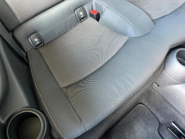 ＭＩＮＩ クーパーＤ　カメラ／パーキングアシストＰＫＧ　ペッパーＰＫＧ　ＬＥＤヘッドライト　１オーナー　禁煙車　純正ナビ　リアビューカメラ　インテリジェントセーフティー　ＥＴＣ　Ｂｌｕｅｔｏｏｔｈ　コンフォートアクセス（34枚目）