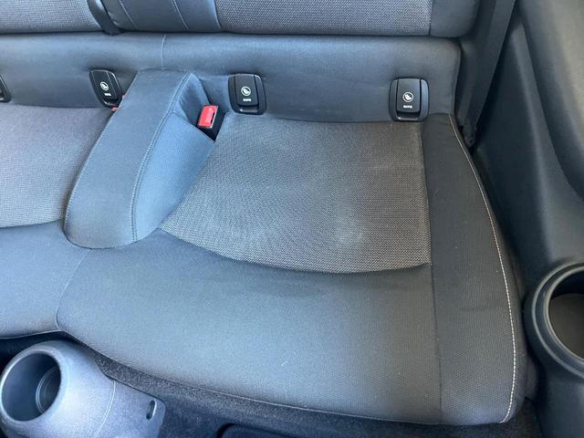 ＭＩＮＩ クーパーＤ　カメラ／パーキングアシストＰＫＧ　ペッパーＰＫＧ　ＬＥＤヘッドライト　１オーナー　禁煙車　純正ナビ　リアビューカメラ　インテリジェントセーフティー　ＥＴＣ　Ｂｌｕｅｔｏｏｔｈ　コンフォートアクセス（35枚目）