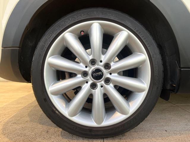 ＭＩＮＩ クーパーＳ　カメラ／パーキングアシストパッケージ　ペッパーパッケージ　アダプティブクルコン　純正ナビ　コンフォートアクセス　ＬＥＤヘッドライト　ユニオンジャックテールライト　インテリジェントセーフティ　禁煙車（44枚目）