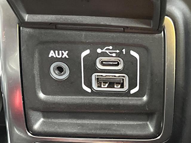 ジープ・ラングラーアンリミテッド サハラ　１オーナー　禁煙車　黒革シート　アダプティブクルコン　ブラインドスポットアシスト　純正ナビ　カープレイ　バックカメラ　シートヒーター　ＡＬＰＩＮＥオーディオシステム　スマートキー　Ｂｌｕｅｔｏｏｔｈ（38枚目）