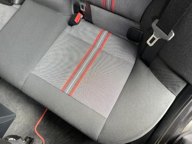 Ｘ１ ｓＤｒｉｖｅ　２０ｉ　スポーツ　ナビゲーションパッケージ　パーキングサポートパッケージ　バックカメラ　Ｂｌｕｅｔｏｏｔｈ　ＣＤ／ＤＶＤ再生　アイドリングストップ　デュアルオートエアコン　純正１８インチアルミホイール　ＥＴＣ　禁煙車（46枚目）