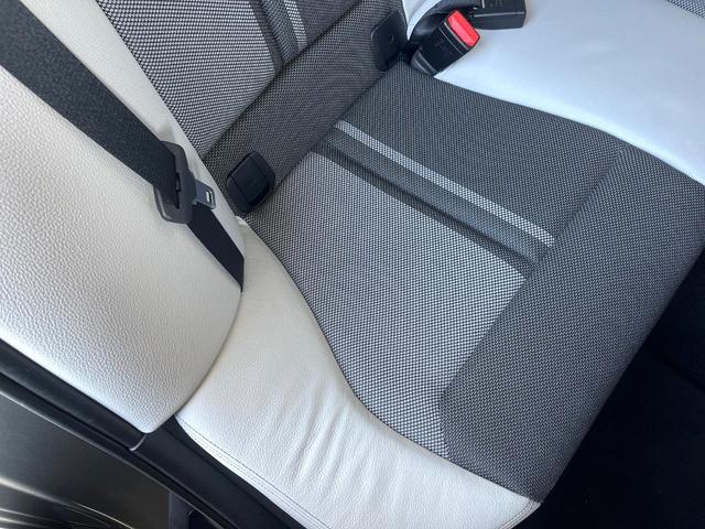 1シリーズ 118i スタイル パーキングサポートパッケージ シートヒーター 純正ナビ フルセグ Bluetooth インテリジェントセーフティ クルーズコントロール LEDヘッドライト オートライト 純正16インチAW 禁煙車(43枚目)