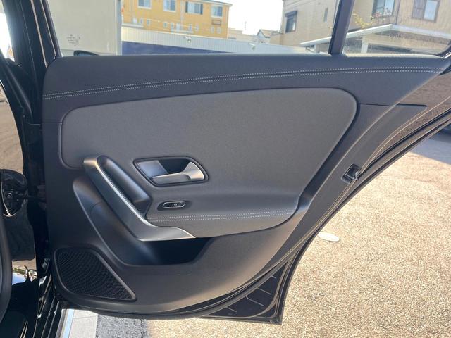 Aクラス A200d AMGレザーエクスクルーシブパッケージ レーダーセーフティパッケージ ナビゲーションパッケージ アダプティブクルコン ブラインドスポットアシスト シートヒーター バックカメラ Bluetooth キーレスゴー パドルシフト ETC 禁煙車(41枚目)