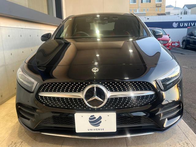 Ａクラスセダン Ａ２００ｄセダンＡＭＧレザエクスクルーシブパッケージ　パノラミックスライディングルーフ　アドバンスドパッケージ　赤黒革シート　純正ナビ　フルセグ　全周囲カメラ　シートヒーター　アダプティブクルコン　ブラインドスポットアシスト　純正１８インチＡＷ　禁煙車（15枚目）