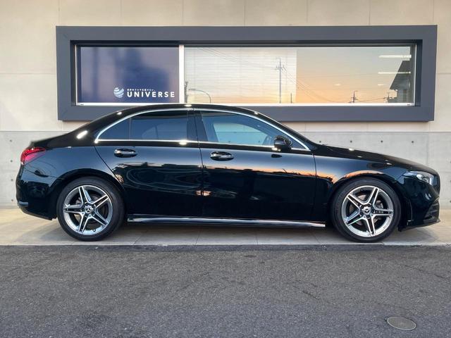 Ａクラスセダン Ａ２００ｄセダンＡＭＧレザエクスクルーシブパッケージ　パノラミックスライディングルーフ　アドバンスドパッケージ　赤黒革シート　純正ナビ　フルセグ　全周囲カメラ　シートヒーター　アダプティブクルコン　ブラインドスポットアシスト　純正１８インチＡＷ　禁煙車（19枚目）