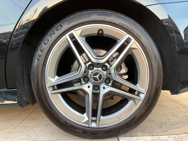 Ａクラスセダン Ａ２００ｄセダンＡＭＧレザエクスクルーシブパッケージ　パノラミックスライディングルーフ　アドバンスドパッケージ　赤黒革シート　純正ナビ　フルセグ　全周囲カメラ　シートヒーター　アダプティブクルコン　ブラインドスポットアシスト　純正１８インチＡＷ　禁煙車（48枚目）