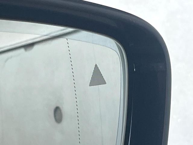 ５シリーズ ５４０ｉ　Ｍスポーツ　イノベーションパッケージ　黒革シート　全席シートヒーター　ヘッドアップディスプレイ　アダプティブクルコン　ブラインドスポットアシスト　全周囲カメラ　Ｂｌｕｅｔｏｏｔｈ　ドライビングアシストプラス　禁煙（22枚目）