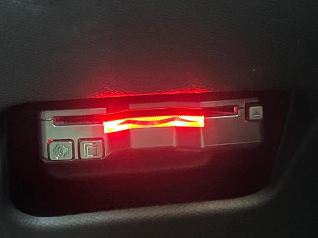 2008 GT ブルーHDi 1オーナー 禁煙車 純正ナビ レーダークルーズ アクティブセーフティブレーキ バックカメラ ETC Bluetooth AppleCarPlay 前席シートヒーター パドルシフト LEDヘッドライト(20枚目)