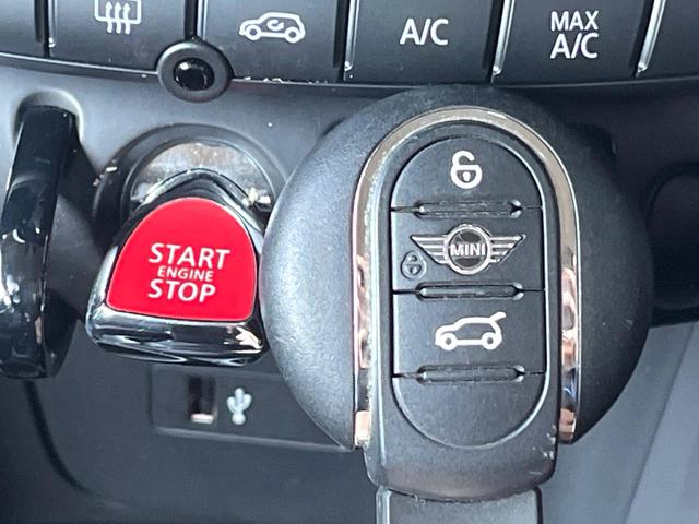 MINI クーパー ユニオンジャックテールライト カメラ/パーキングアシストパッケージ ペッパーパッケージ 純正ナビ Bluetooth LEDヘッドライト オートライト ETC 禁煙車 コンフォートアクセス(4枚目)