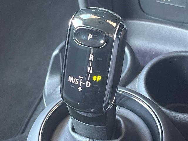 MINI クーパー ユニオンジャックテールライト カメラ/パーキングアシストパッケージ ペッパーパッケージ 純正ナビ Bluetooth LEDヘッドライト オートライト ETC 禁煙車 コンフォートアクセス(10枚目)