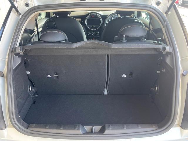 MINI クーパー ユニオンジャックテールライト カメラ/パーキングアシストパッケージ ペッパーパッケージ 純正ナビ Bluetooth LEDヘッドライト オートライト ETC 禁煙車 コンフォートアクセス(11枚目)