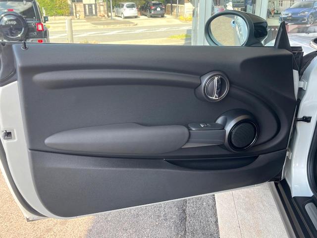 MINI クーパー ユニオンジャックテールライト カメラ/パーキングアシストパッケージ ペッパーパッケージ 純正ナビ Bluetooth LEDヘッドライト オートライト ETC 禁煙車 コンフォートアクセス(38枚目)