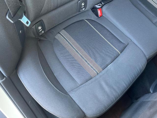 ＭＩＮＩ クーパーＳＤ　クラブマン　ペッパーパッケージ　リアビューカメラ／パークディスタンスコントロール　純正ナビ　Ｂｌｕｅｔｏｏｔｈ　ＬＥＤヘッドライト　オートライト　コンフォートアクセス　純正１７インチＡＷ　禁煙車　スポーツモード（37枚目）