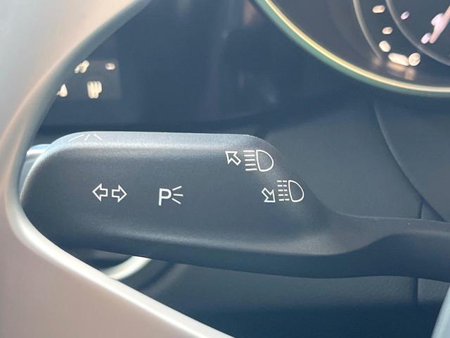 ジュリア ヴェローチェ 黒革シート アダプティブクルコン ブラインドスポットアシスト harman/kardon カープレイ バックカメラ Bluetooth ステアリング&シートヒーター スマートキー パドルシフト 禁煙車(32枚目)