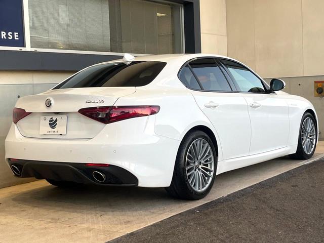 ジュリア ヴェローチェ 黒革シート アダプティブクルコン ブラインドスポットアシスト harman/kardon カープレイ バックカメラ Bluetooth ステアリング&シートヒーター スマートキー パドルシフト 禁煙車(55枚目)