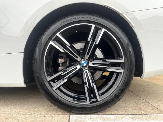 ４シリーズ ４２０ｉカブリオレ　Ｍスポーツ　コンフォートＰＫＧ　純正ナビ　禁煙車　全周囲カメラ　赤革シート　純正１８インチＡＷ　レーダークルコン　ＥＴＣ　Ｂｌｕｅｔｏｏｔｈ　ＡｐｐｐｌｅＣａｒＰｌａｙ　コンフォートアクセス　前席シートヒーター（56枚目）