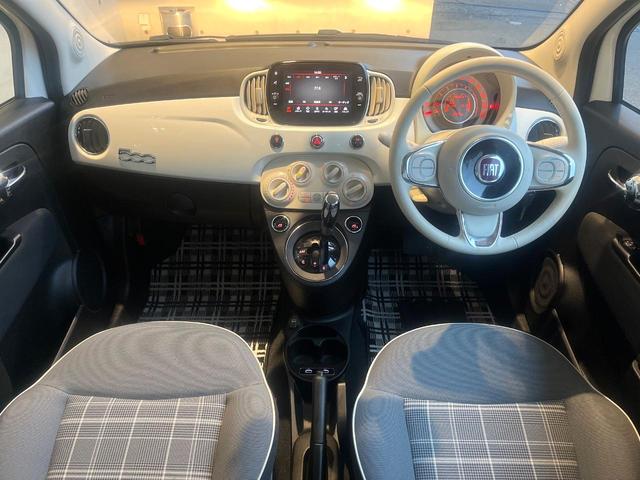 500 1.2 ポップ 禁煙車 ディスプレイオーディオ アップルカープレイ Bluetooth ハーフレザーシート アイドリングストップ キーレスキー 横滑り防止 盗難防止装置 パワーウィンドウ(2枚目)