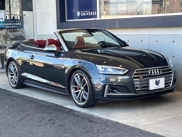 Ｓ５カブリオレ ベースグレード　レザーパッケージ　バーチャルコックピット　Ｂａｎｇ／Ｏｌｕｆｓｅｎ　赤黒革シート　アダプティブクルコン　ブラインドスポットアシスト　純正ナビ　バックカメラ　シートヒーター　オートホールド　禁煙車（17枚目）